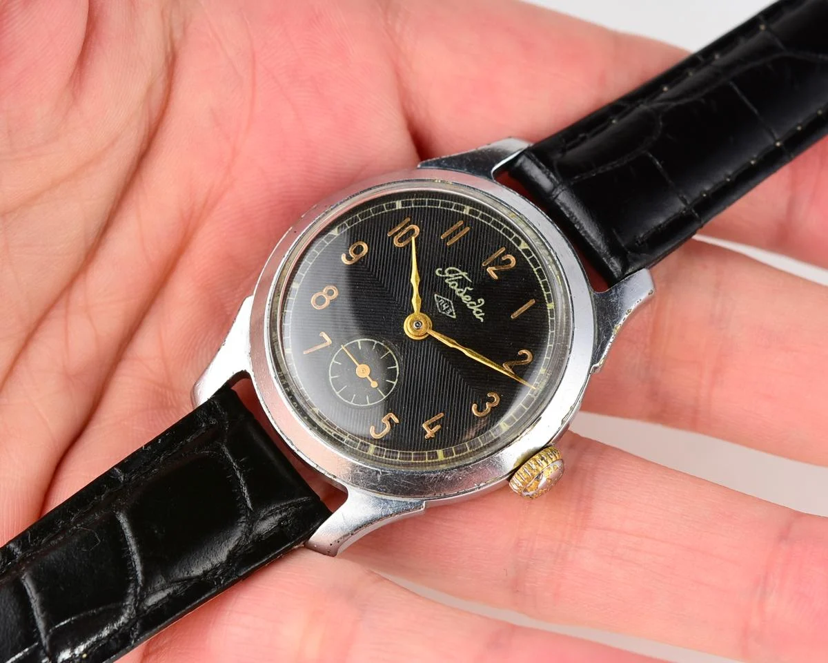 Vintage Soviet mechanical watch Pobeda