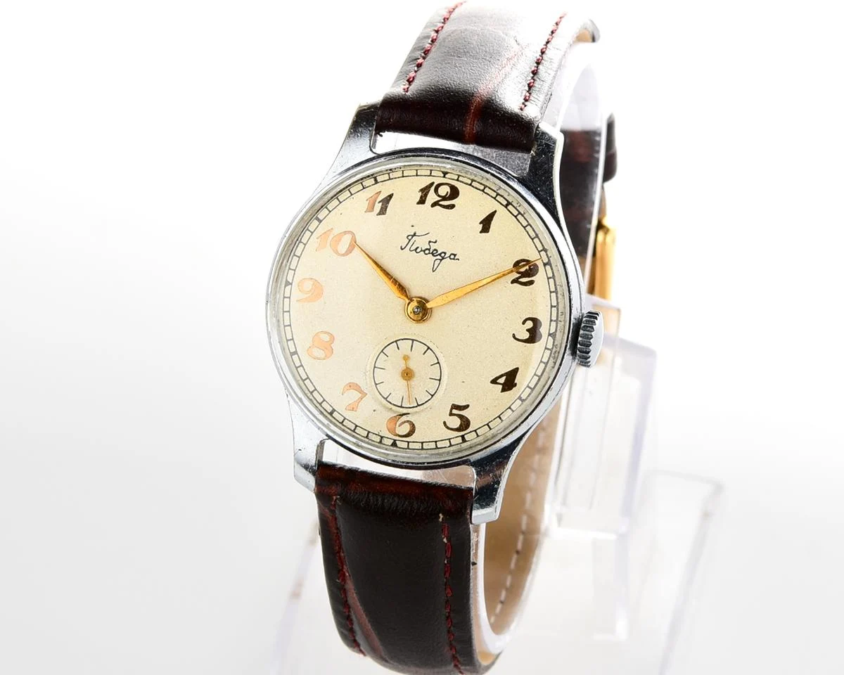 Vintage Soviet mechanical watch Pobeda, 1st quarter 1957