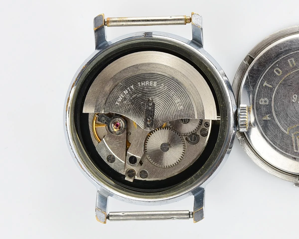 Soviet Poljot mechanical wrist watch with automatic self-winding movement