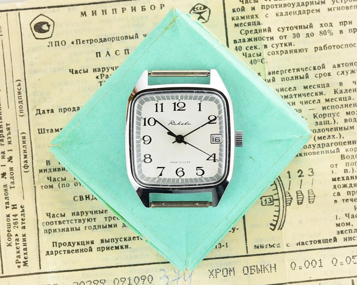 TIME CAPSULE: Vintage Soviet Raketa watch, New Old Stock (NOS)!
