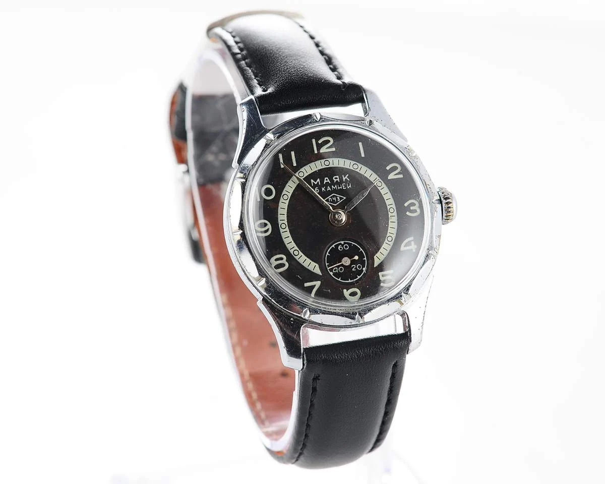 Vintage Mayak mechanical watch