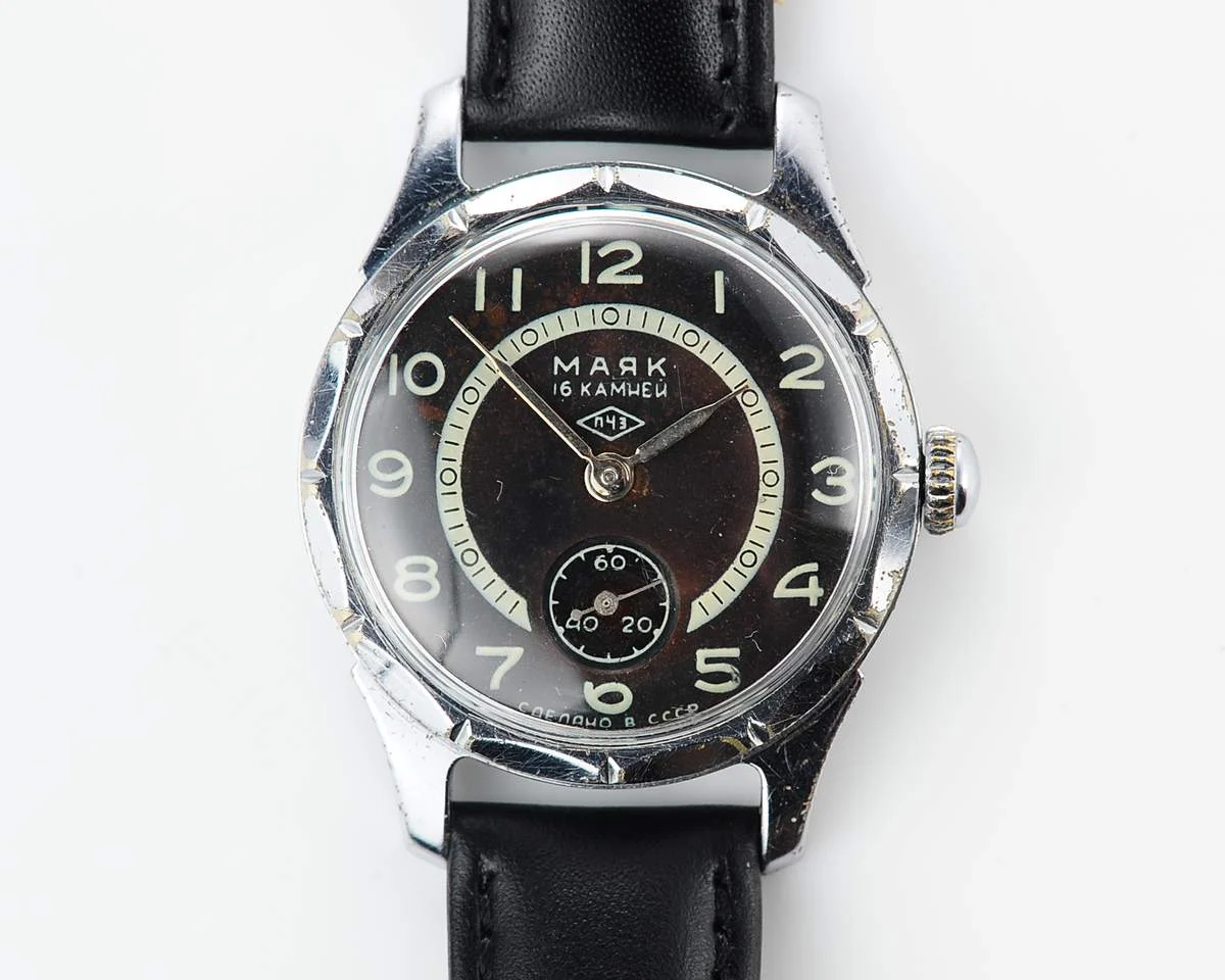 Vintage Mayak mechanical watch