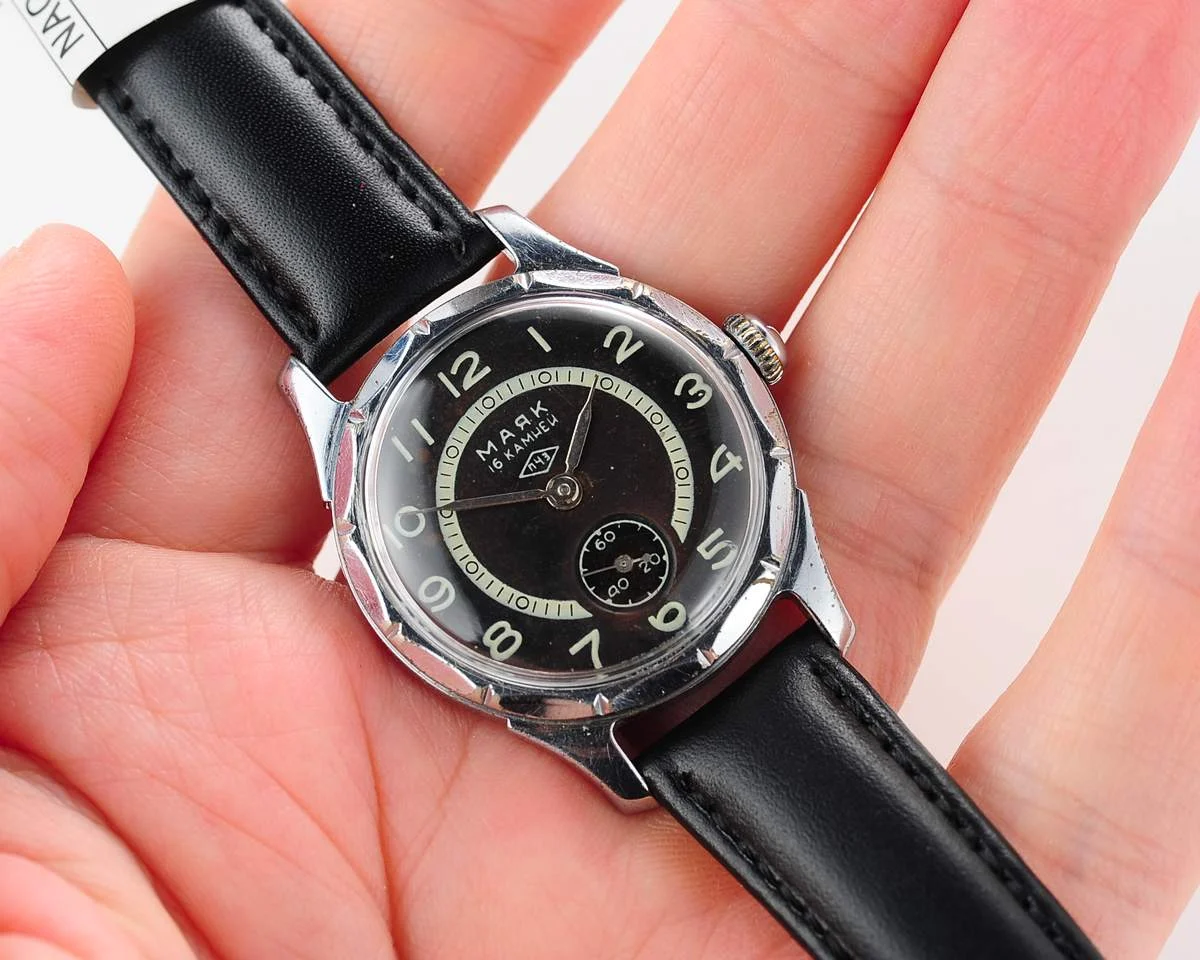watch Mayak black 9206-0020