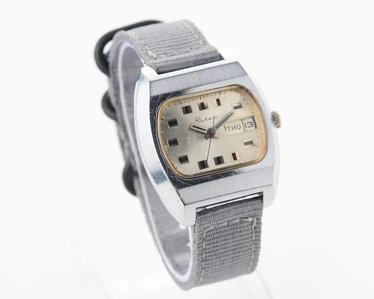 Raketa Baker vintage mechanical wrist watch