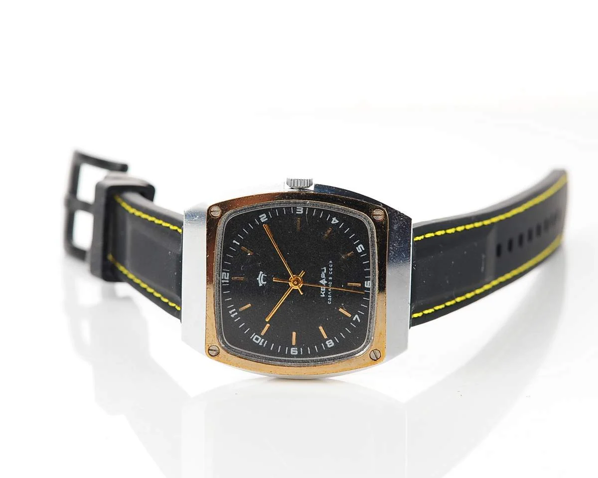 watch Raketa square black quartz 6242-0114
