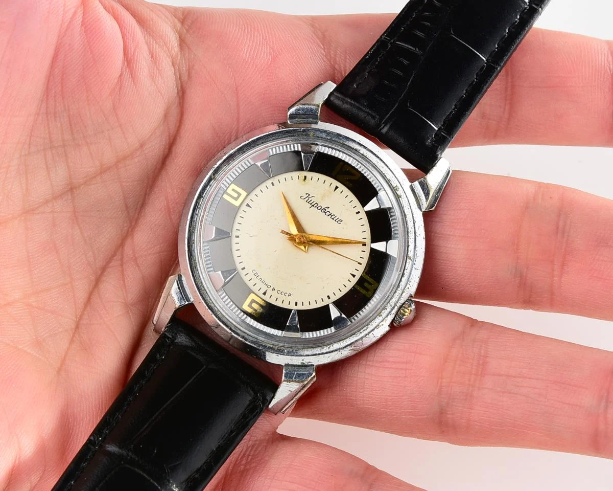 Rare! Beautiful vintage Soviet wrist watch from 50s - Kirovskie 1MWF