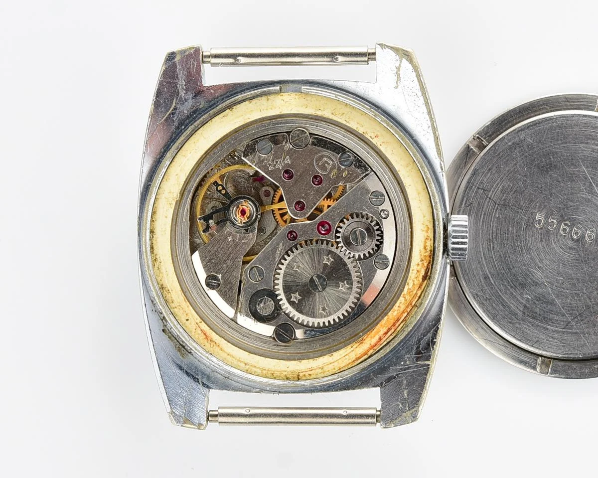 Soviet Vostok Komandirskie mechanical watch - Zakaz MO CCCP!