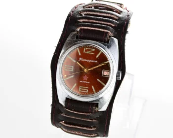 Soviet Vostok Komandirskie mechanical watch - Zakaz MO CCCP!