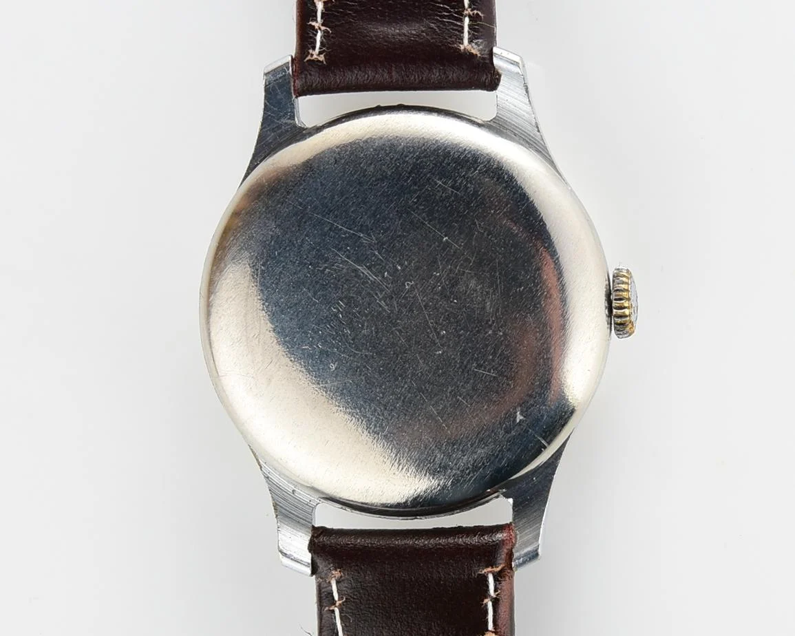 Vintage Pobeda watch with central seconds hand, from 1950s