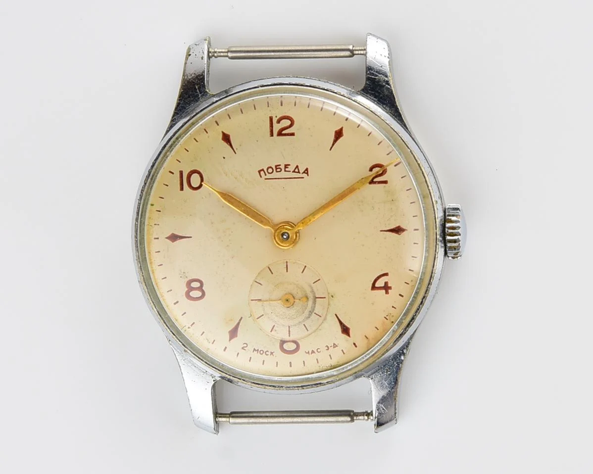 Vintage Soviet mechanical Pobeda wrist watch, 3rd quarter 1956