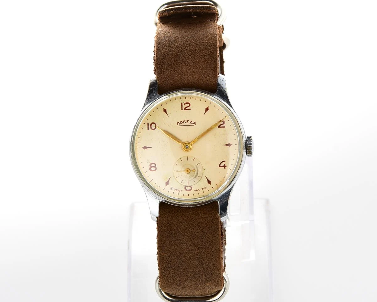 Vintage Soviet mechanical Pobeda wrist watch, 3rd quarter 1956