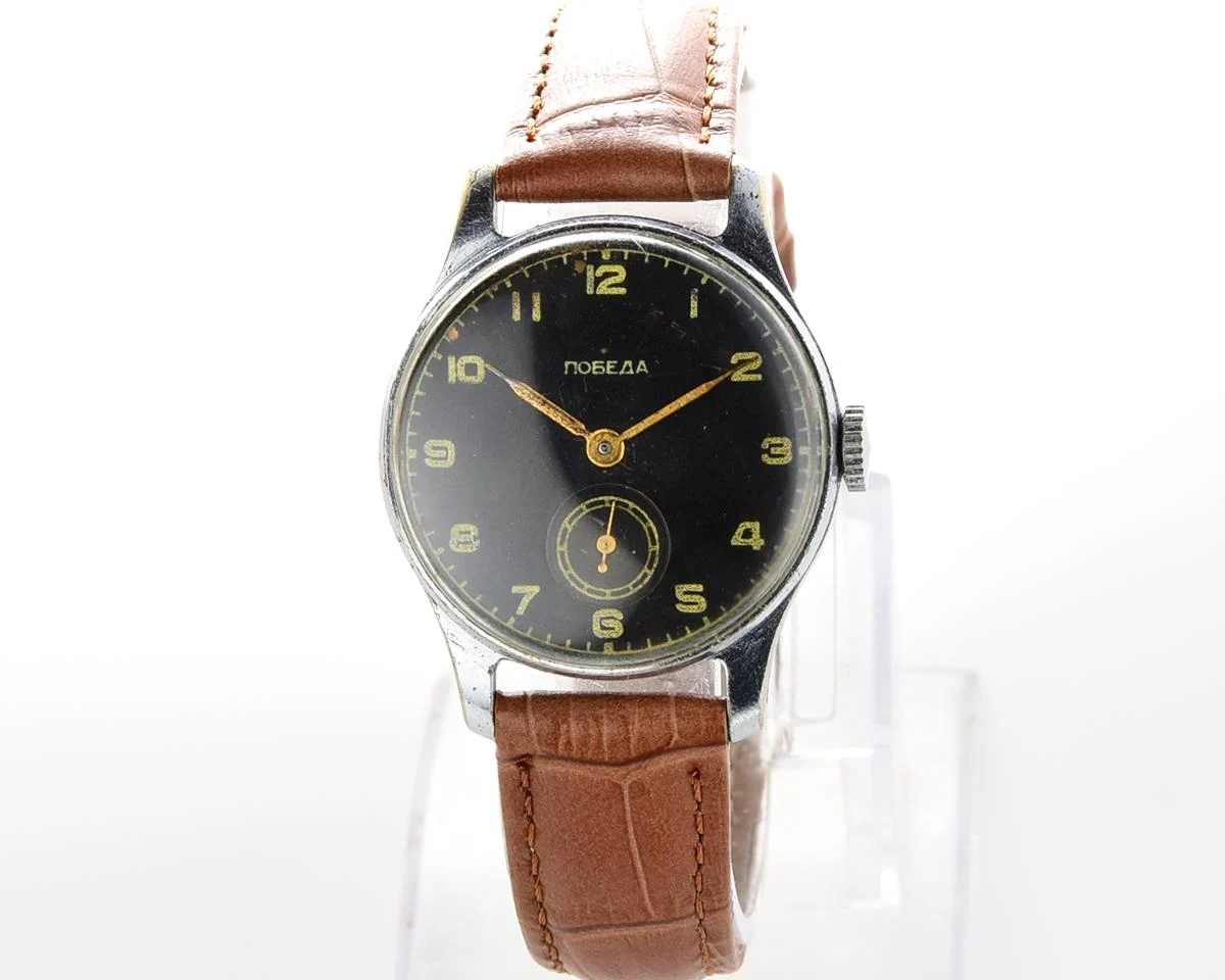 Vintage Soviet mechanical Pobeda wrist watch,