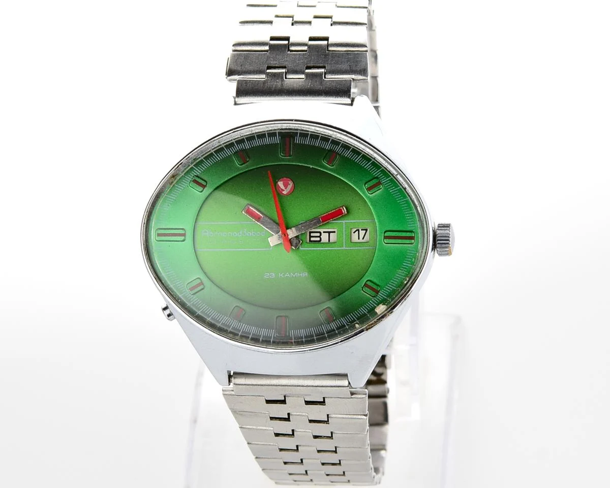 Chaika "Stadium" Soviet mechanical watch with automatic self winding movement