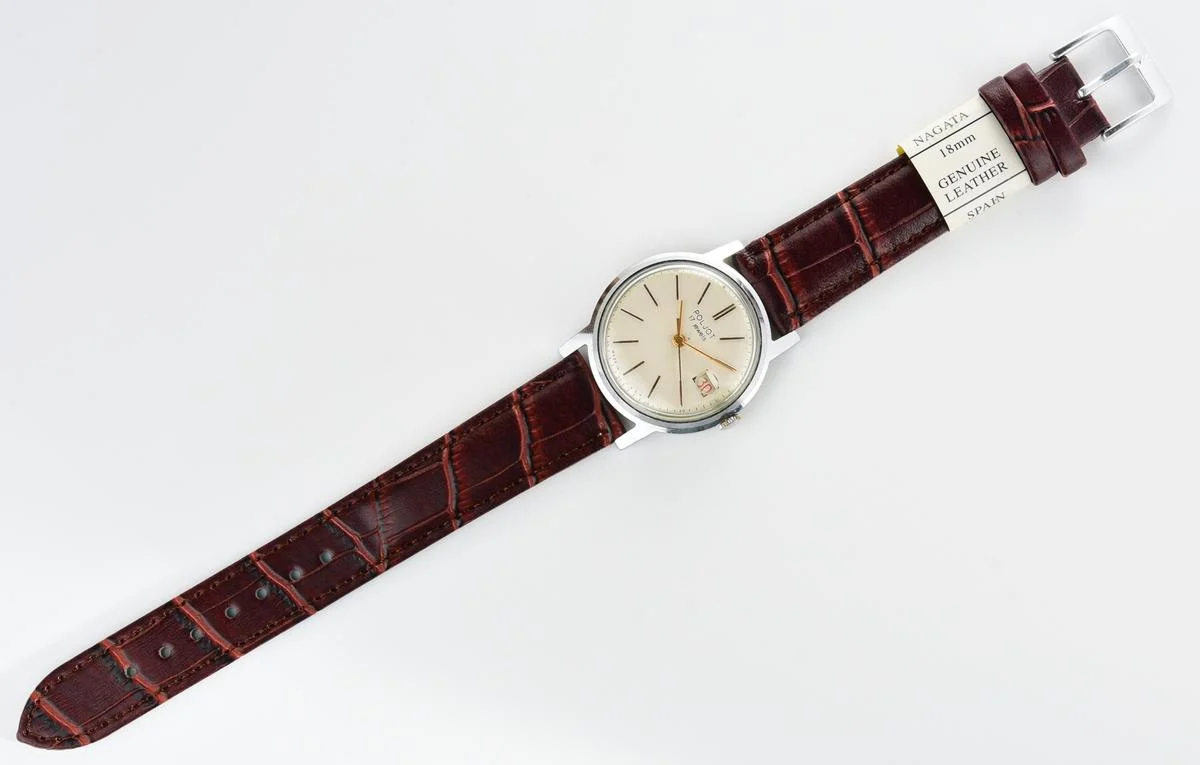 Vintage Soviet Poljot mechanical wrist watch with original crystal