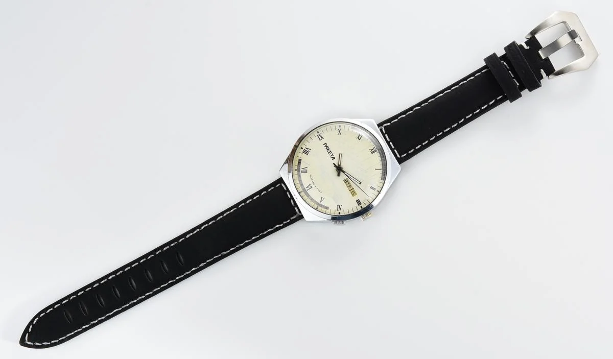 Soviet Raketa perpetual calendar mechanical watch