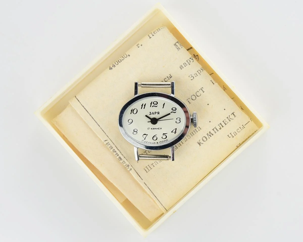 TIME CAPSULE: Zaria vintage wrist watch for ladies – New Old Stock (NOS)!