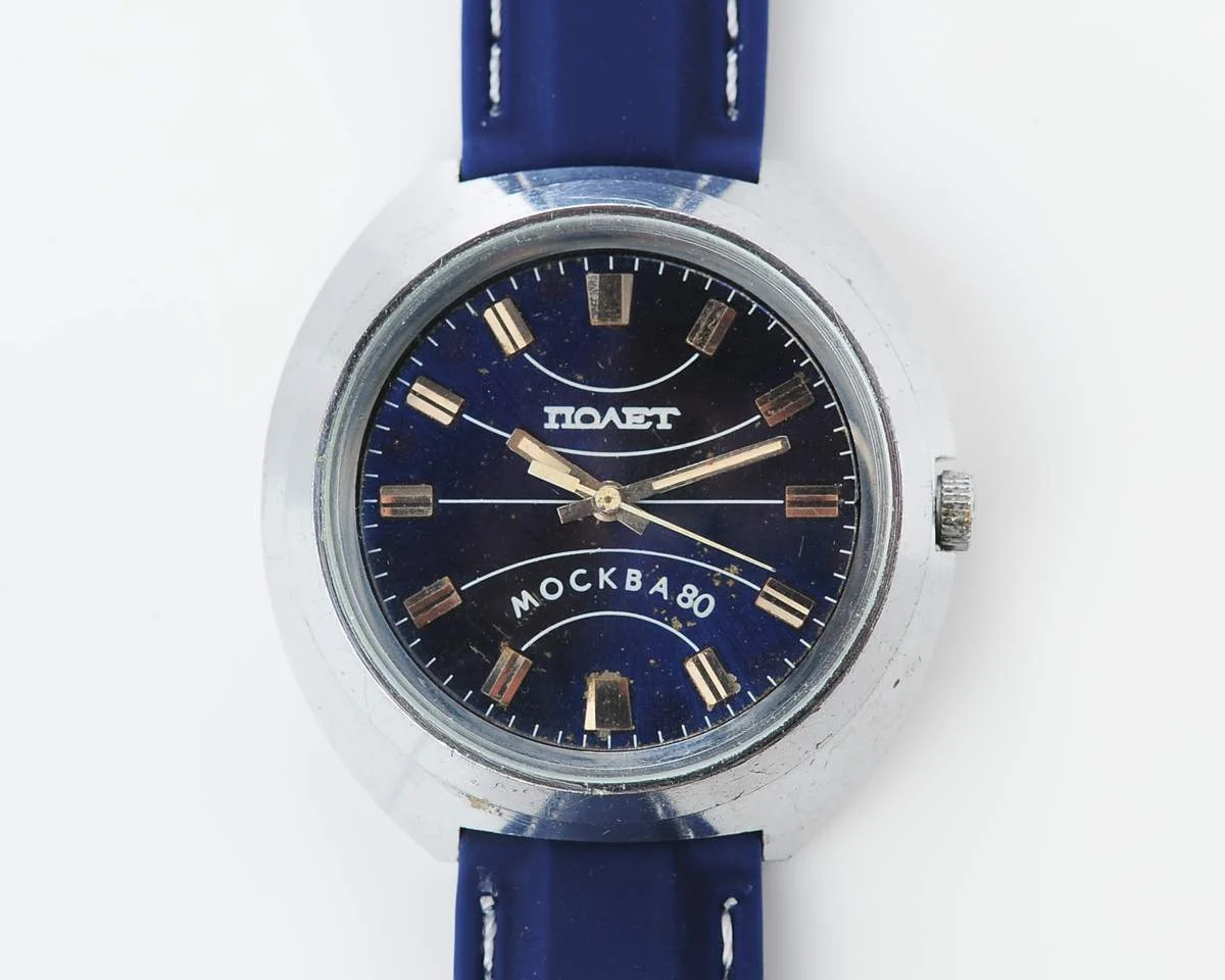 Soviet vintage Poljot Moskva 80 mechanical watch - Olympic 1980 edition!