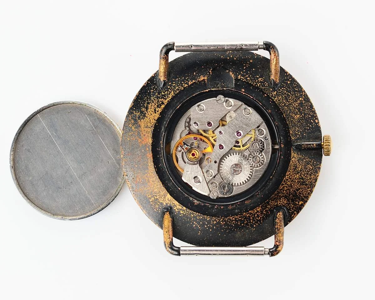 Large Soviet Sekonda (Zarya) mechanical wrist watch