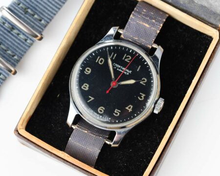 Excellent condition vintage soviet SPORTIVNIE mechanical watch