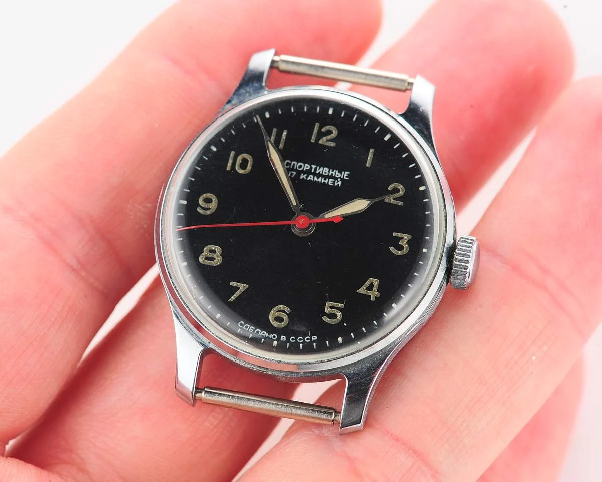 Excellent condition vintage Soviet Sportivnie mechanical watch