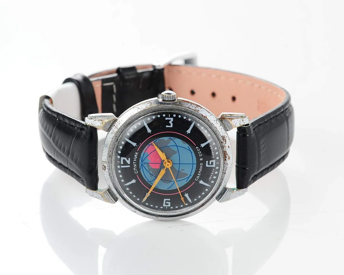 Sputnik mechanical watch
