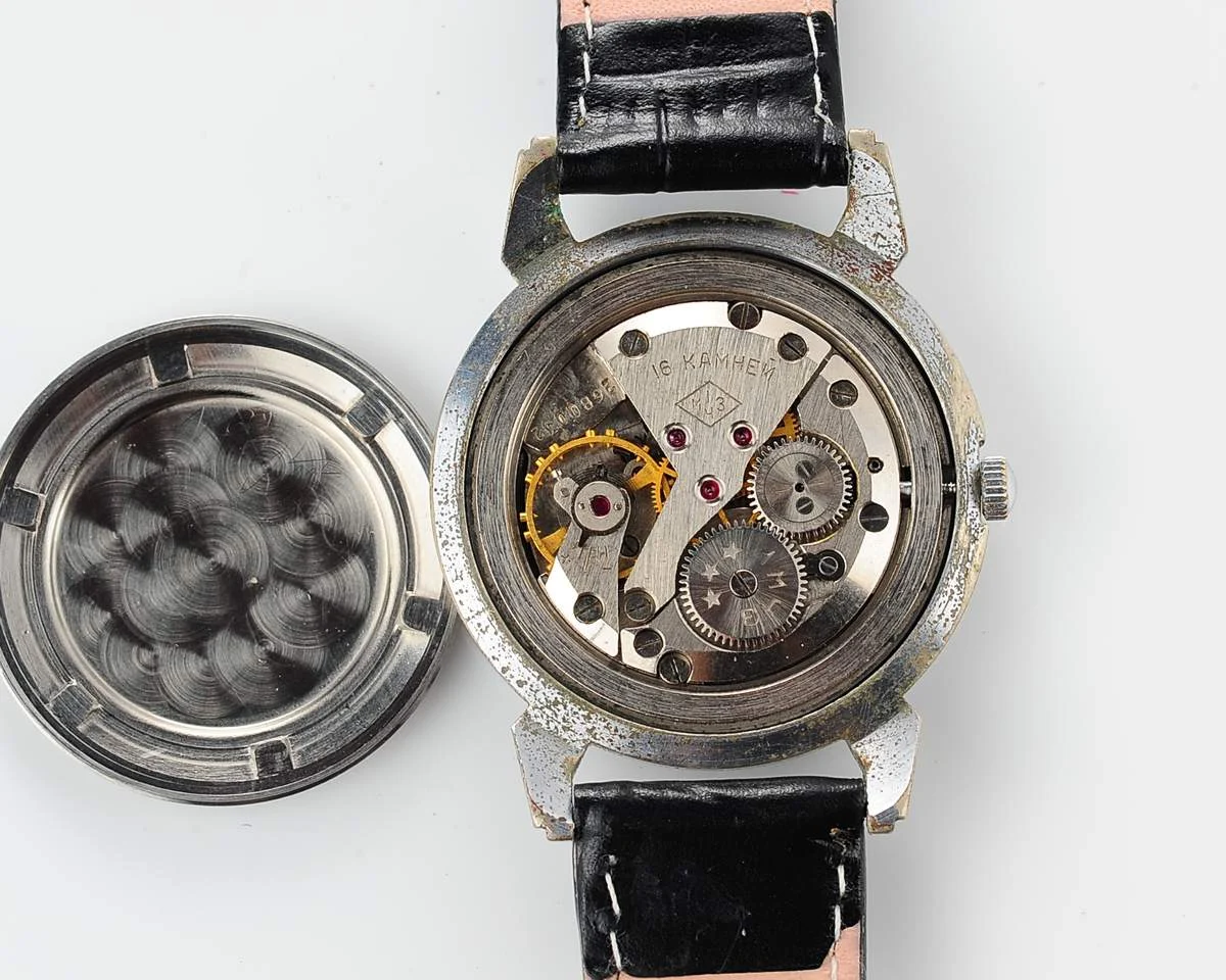 watch Sputnik black 9364-0060