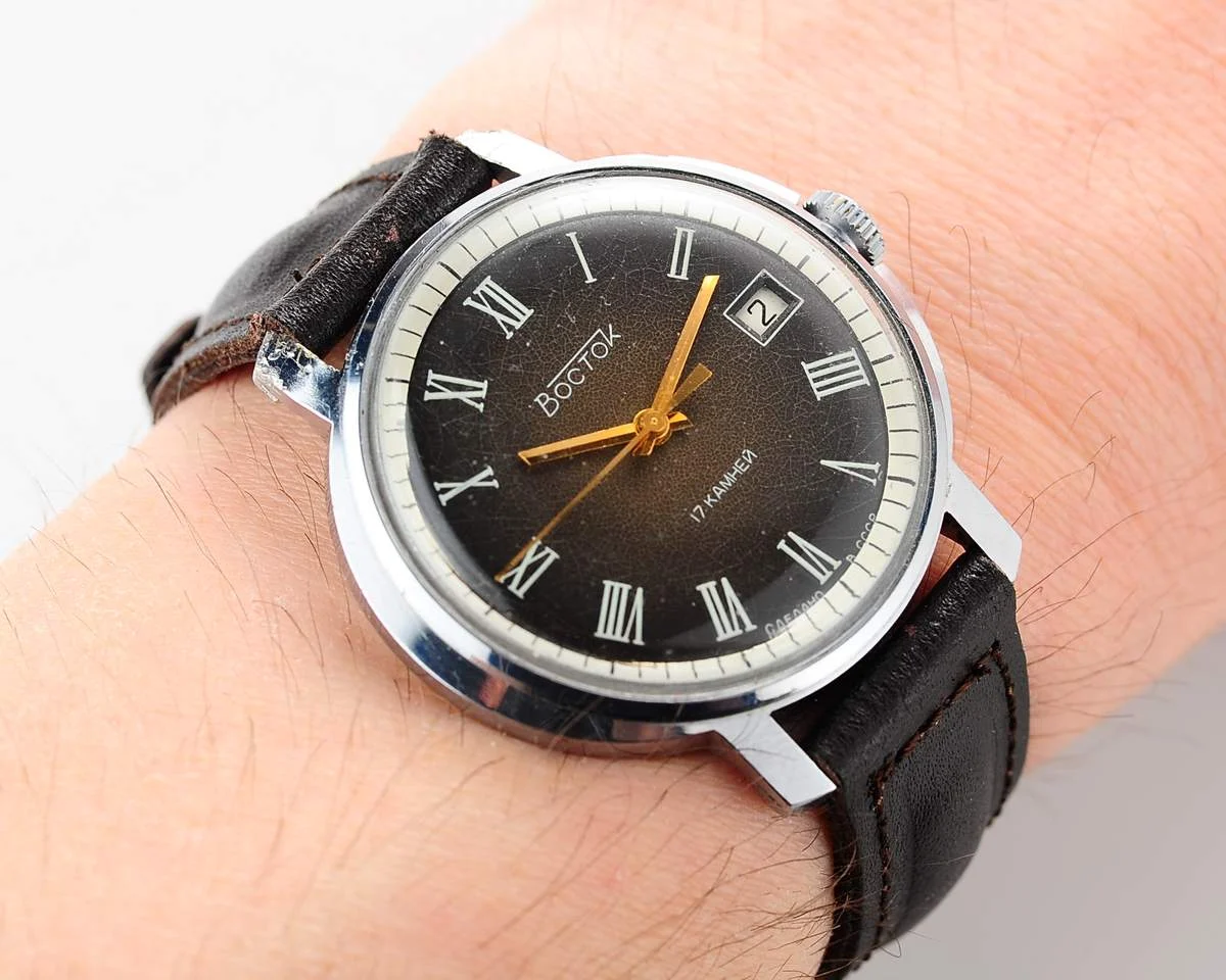 watch Vostok blk oval 8218-0224