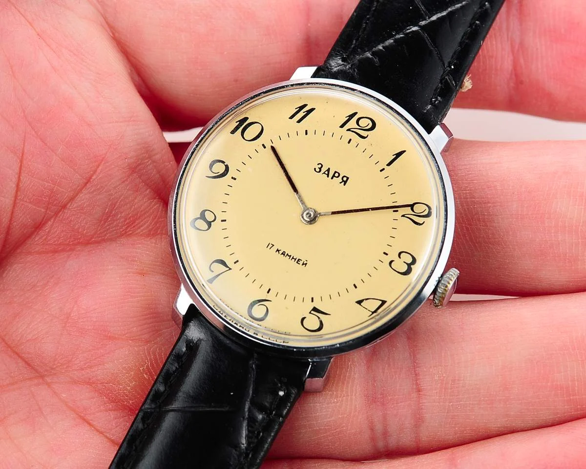 watch Zarya slim cream dial 7283-0059