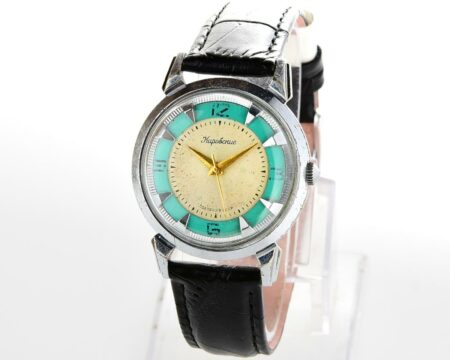 RARE! Beautiful vintage soviet wrist watch from 50s - Kirovskie 1MWF
