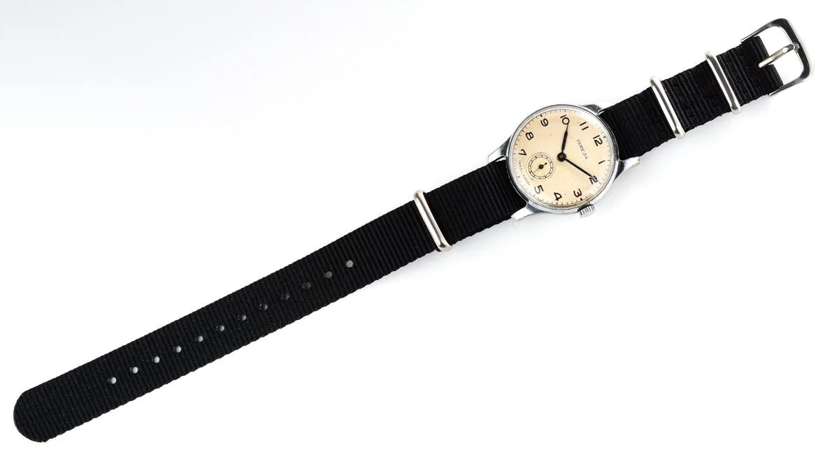 Vintage Soviet mechanical Pobeda wrist watch, 4th quarter 1953