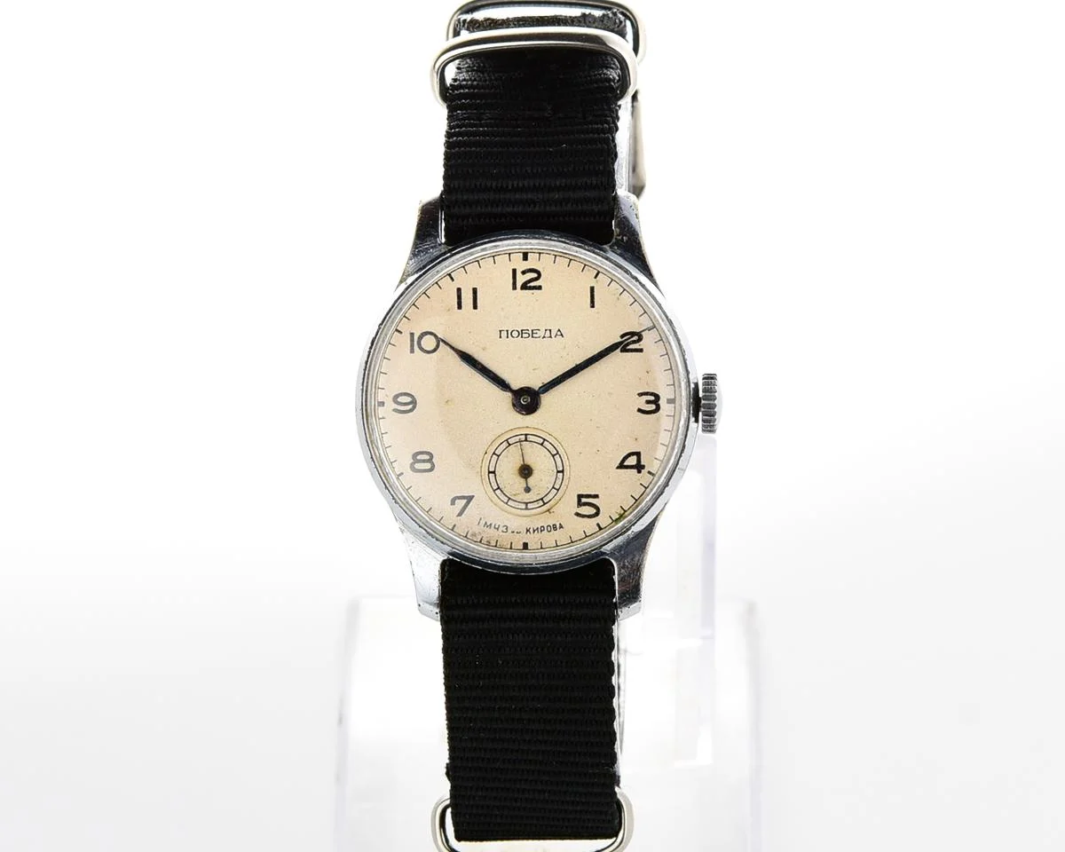 Vintage Soviet mechanical Pobeda wrist watch, 4th quarter 1953