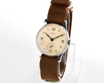 Vintage Soviet mechanical Pobeda wrist watch, 3rd quarter 1955