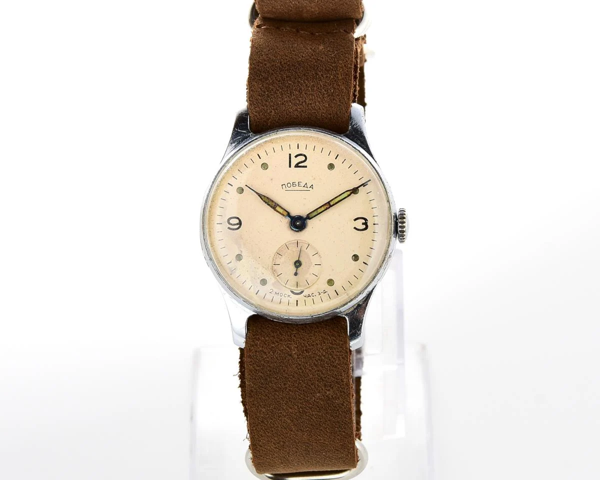Vintage Soviet mechanical Pobeda wrist watch, 3rd quarter 1955