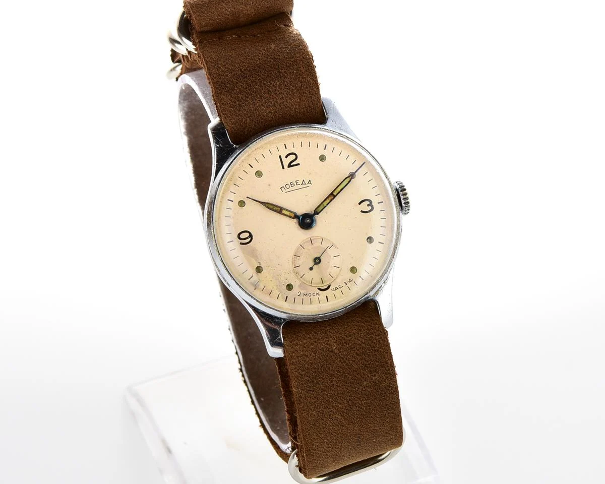 Vintage Soviet mechanical Pobeda wrist watch, 3rd quarter 1955