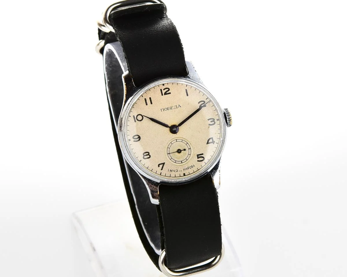 Vintage Soviet mechanical Pobeda wrist watch, 2nd quarter of 1953