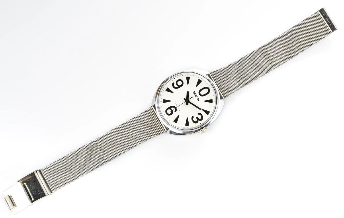 Soviet mechanical Raketa watch "big zero" with Raketa stainless steel bracelet