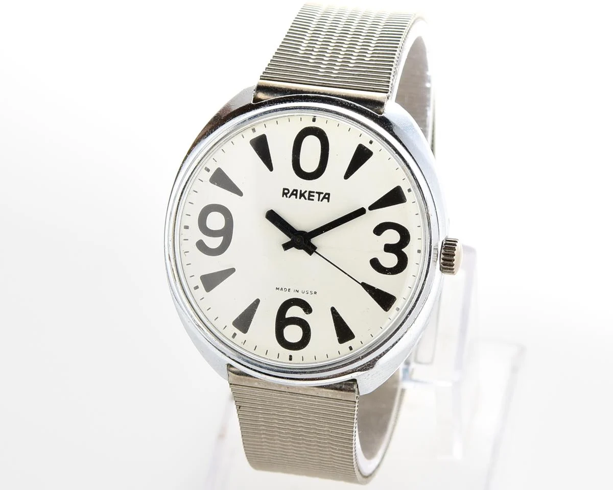 Soviet mechanical Raketa watch "big zero" with Raketa stainless steel bracelet