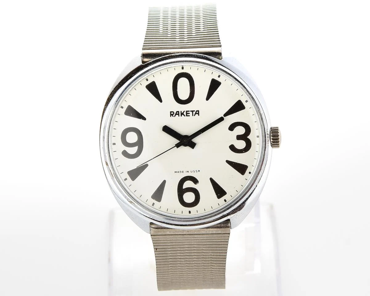 Soviet mechanical Raketa watch "big zero" with Raketa stainless steel bracelet