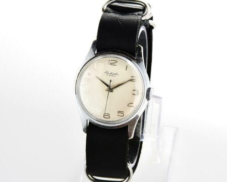 Soviet RAKETA vintage mechanical watch