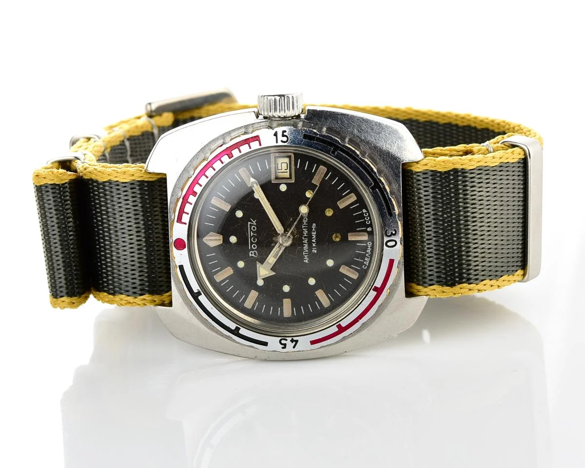 Soviet Vostok Amphibia ministry case - automatic self winding movement