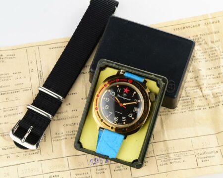 TIME CAPSULE: Vostok Komandirskie mechanical watch – new old stock(NOS)!