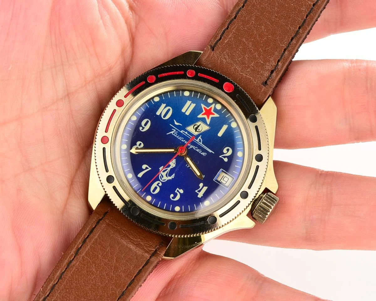 TIME CAPSULE: Vostok / Ostwork Komandirskie Submarine mechanical watch – New Old Stock (NOS)!