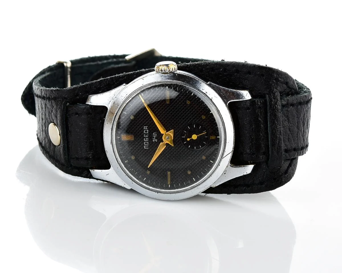 Vintage Soviet mechanical Pobeda wrist watch