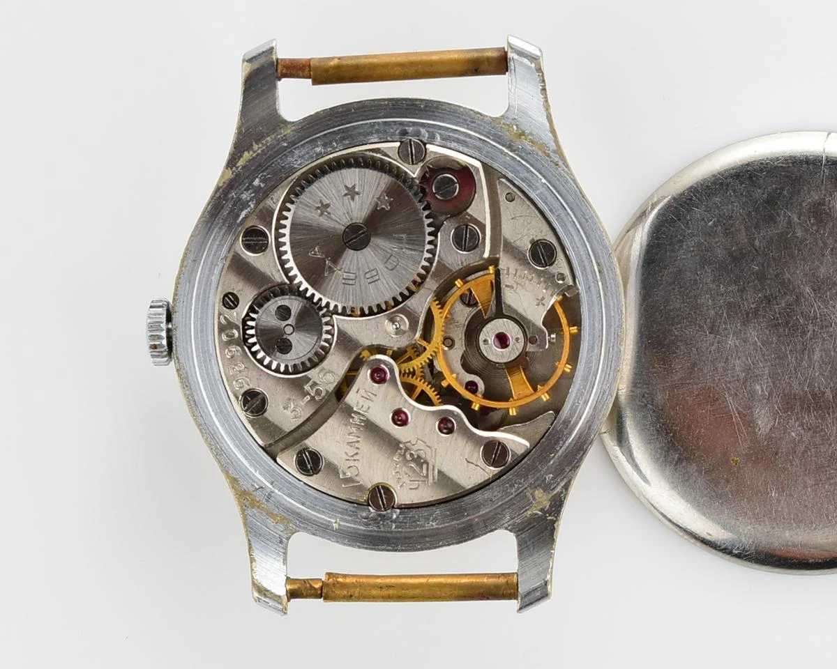 Vintage Soviet mechanical Pobeda wrist watch, 3rd quarter 1956