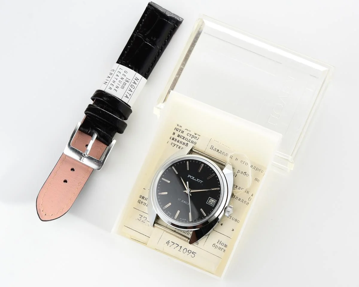 TIME CAPSULE: Soviet Poljot mechanical wristwatch – New Old Stock (NOS)!