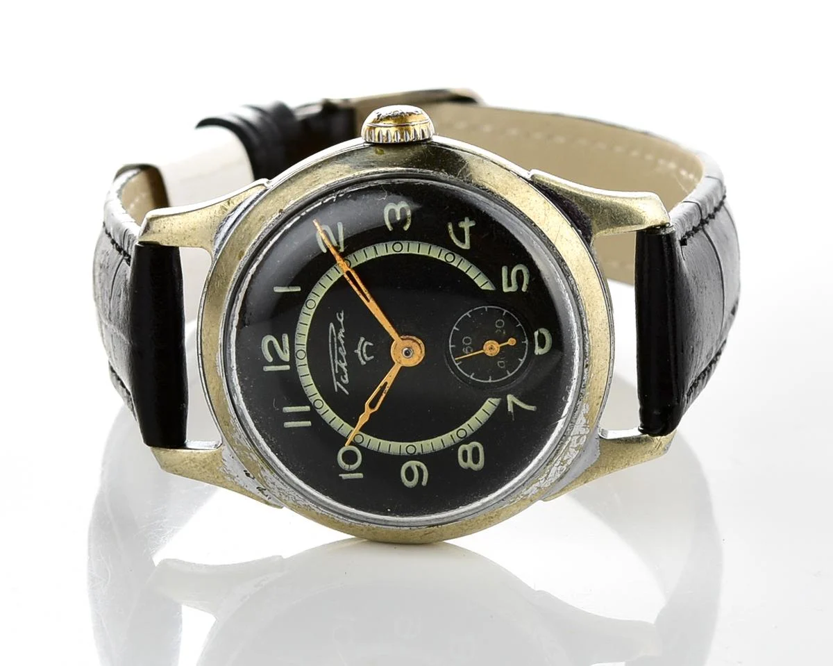 Vintage Soviet Raketa wrist watch