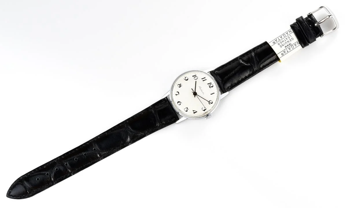 Soviet Raketa elegant vintage mechanical watch