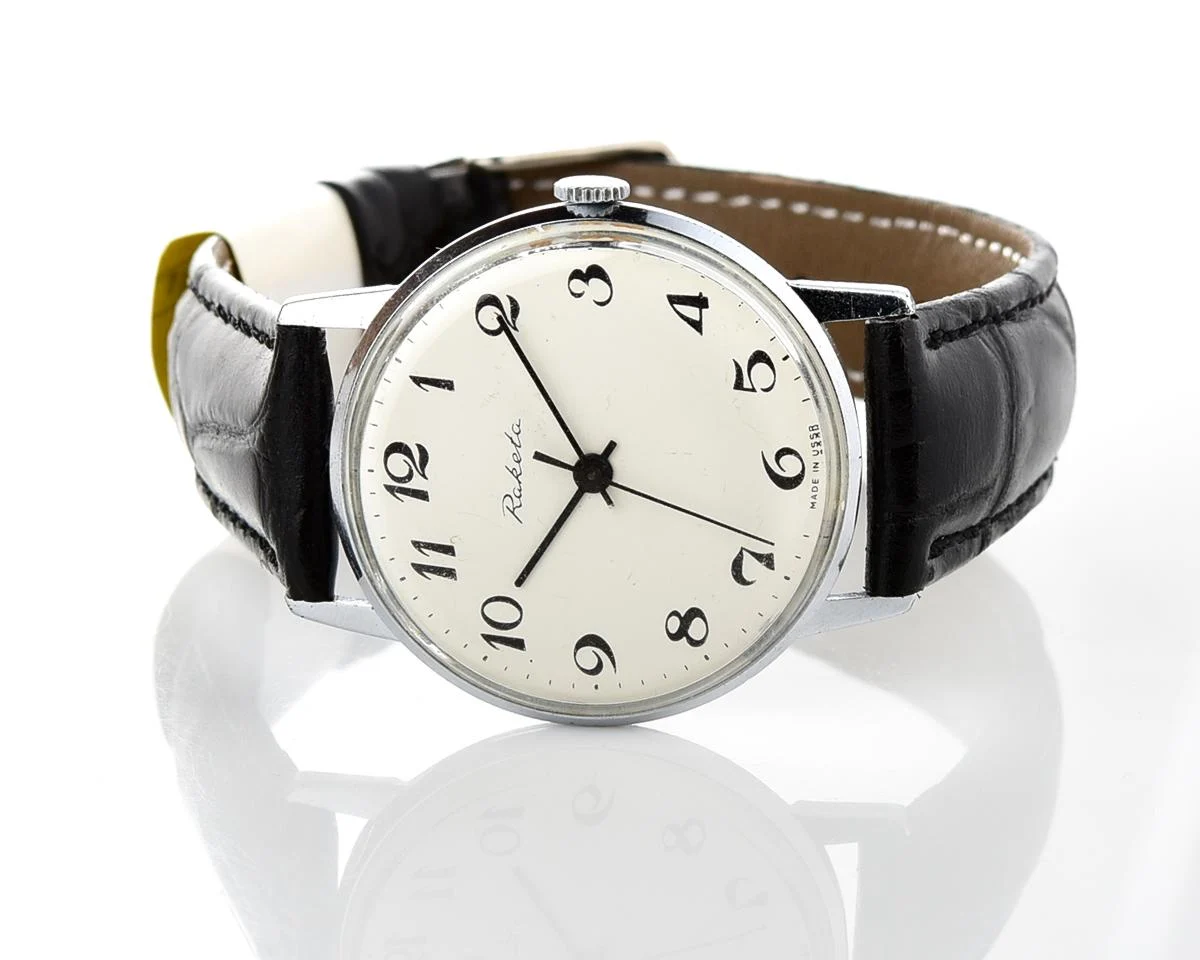 Soviet Raketa elegant vintage mechanical watch