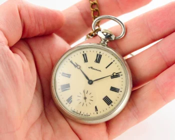 Excellent Soviet mechanical Molnija pocket watch - naval theme