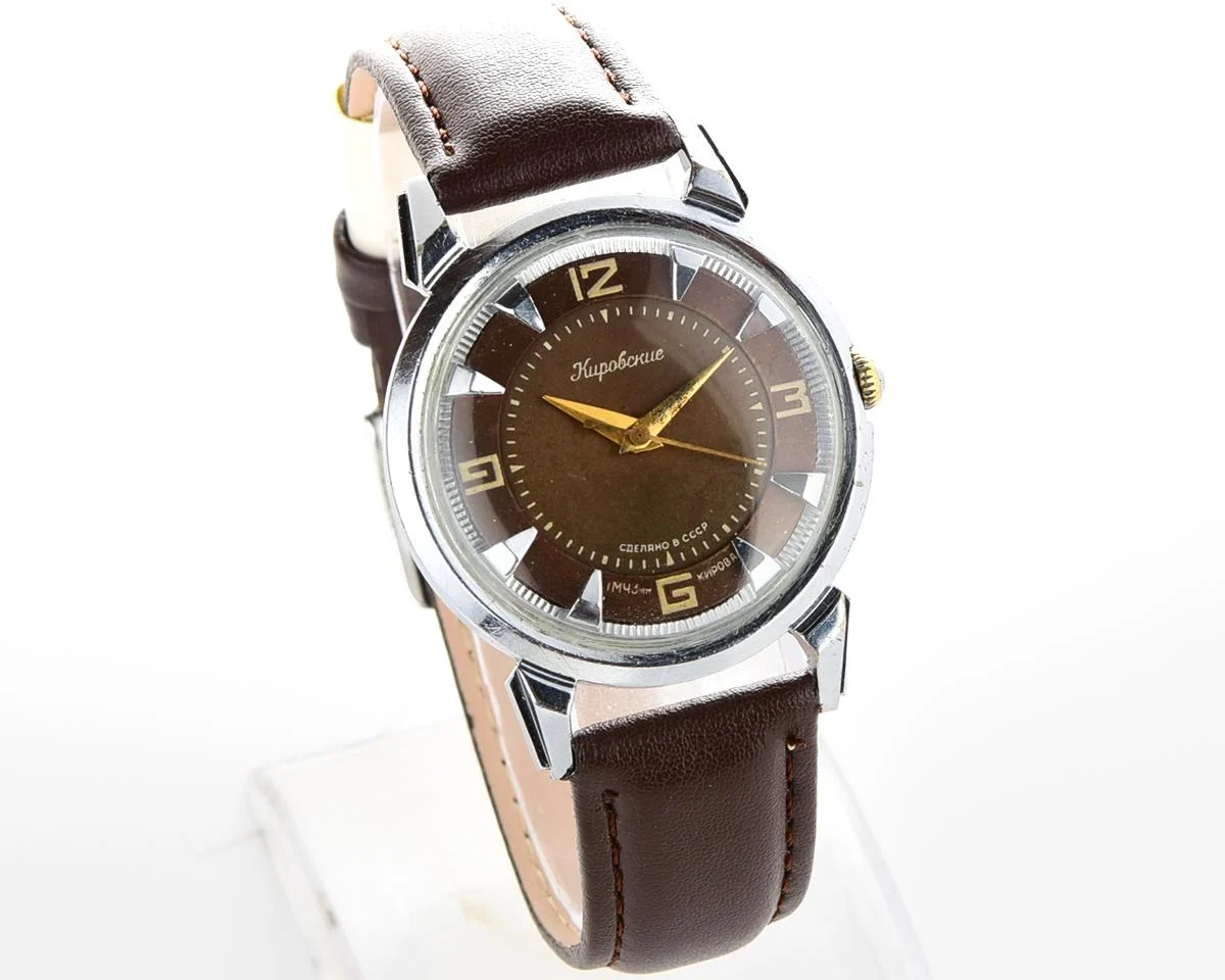 Rare! Beautiful vintage Soviet wrist watch from 1960s - Kirovskie 1MWF with engraved back!